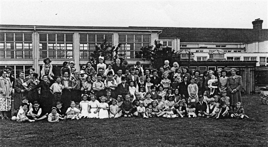 Photo:School No.7 1940's became Winchcombe School