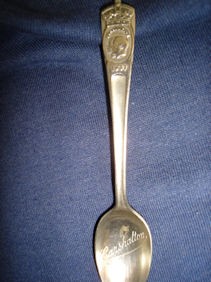 Photo:Commemoration spoon presented for the coronation of George VI